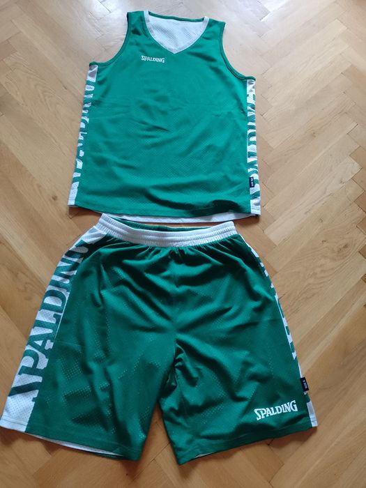 Spalding 164 spodenki i koszulka  koszykarza