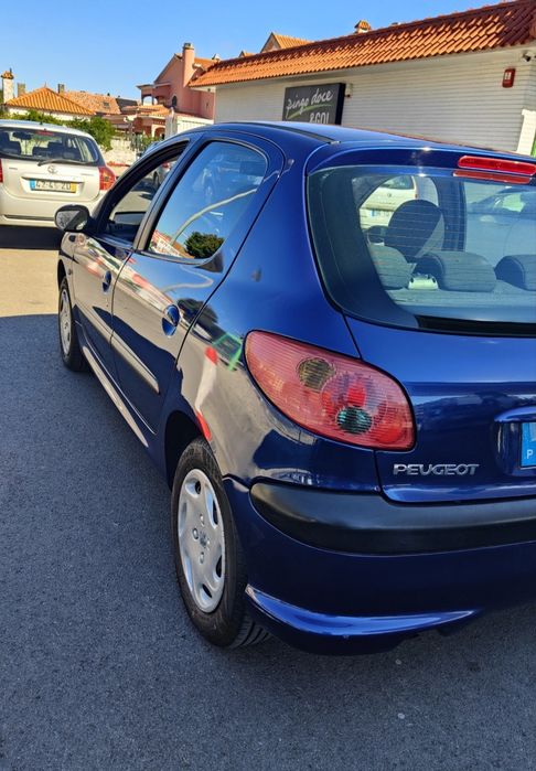 Peugeot 206 1.1i c/ AC – 2004 | 147000 km | Gasolina