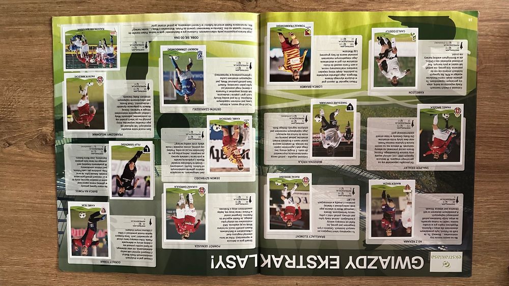 Ekstraklasa 2009/2010 album do wyklejania PANINI kompletny 350/350