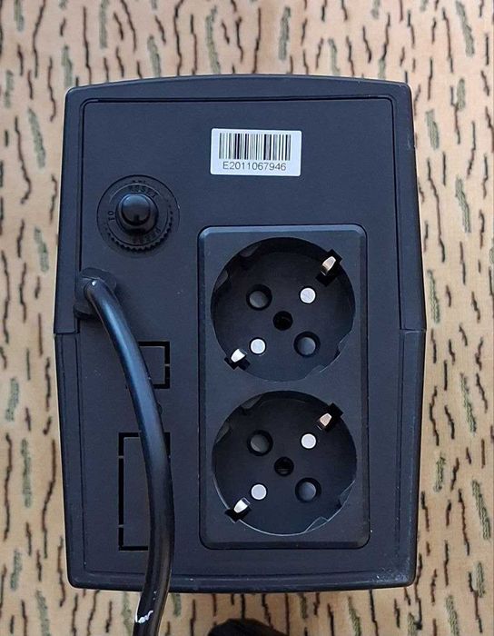 Пристрій безперебійного живлення Vinga VPE-600P, відправляю накладним