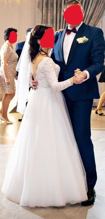 Suknia ślubna Solta z długim, koronkowym rękawem