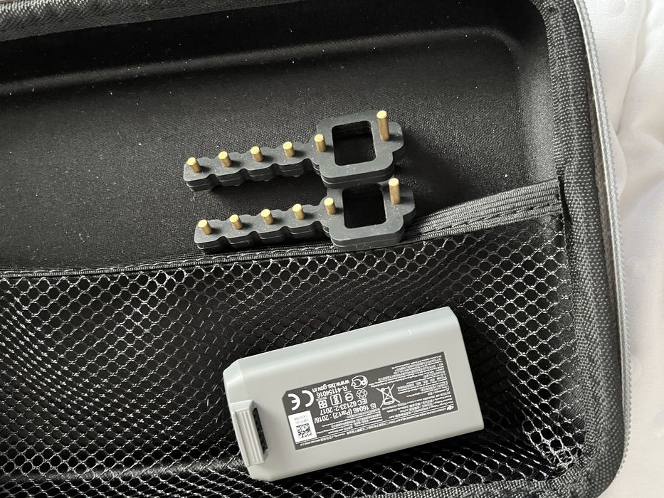 Dron DJI Mini 2 komplet sklepowy. Dwie baterie