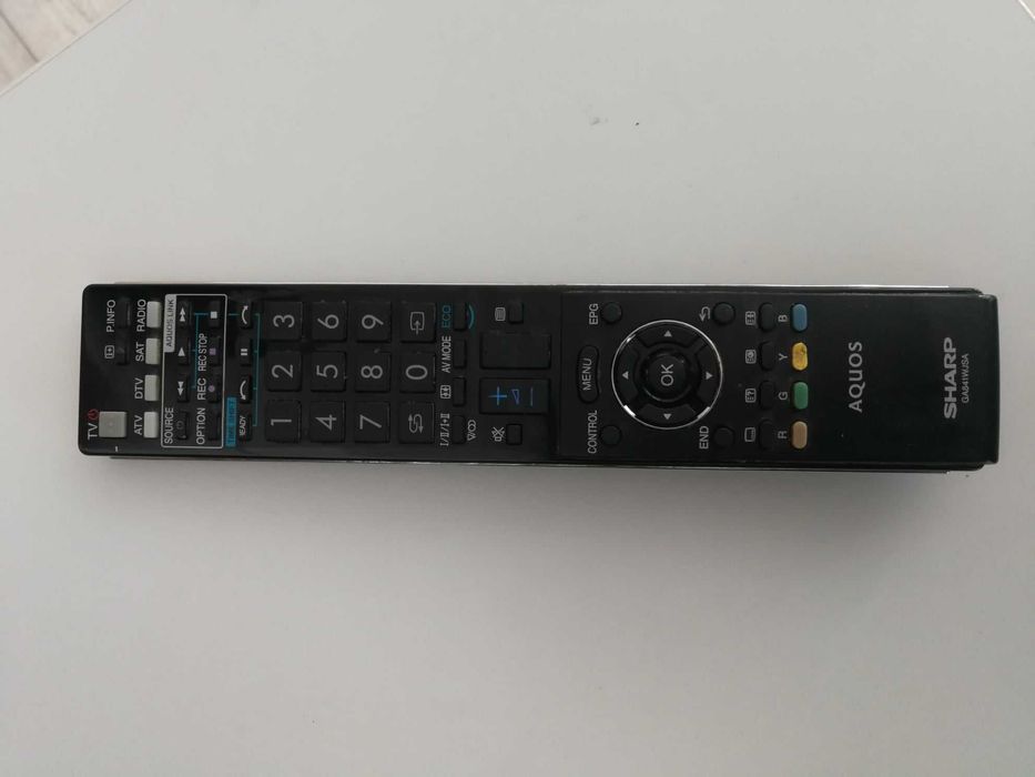 Telewizor SHARP LC 40LE820E + oryginalny pilot (Made in Japan)