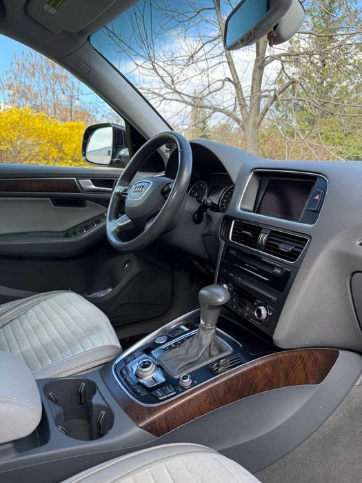 продам Audi Q5 в ідеальному стані