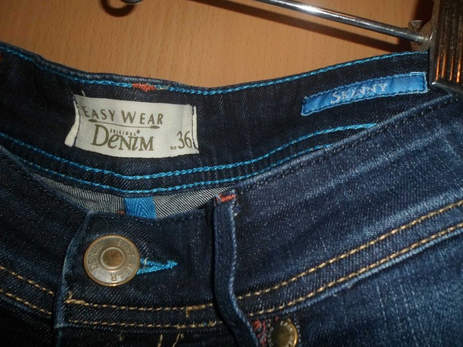 calças de ganga para homem da marca Easy Wear