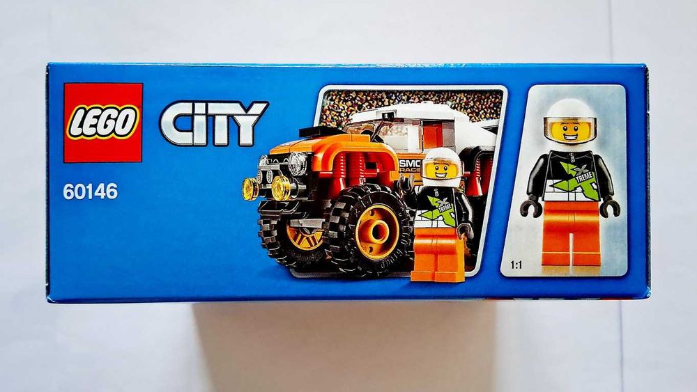 Lego City Race 60146 Stunt Truck selado