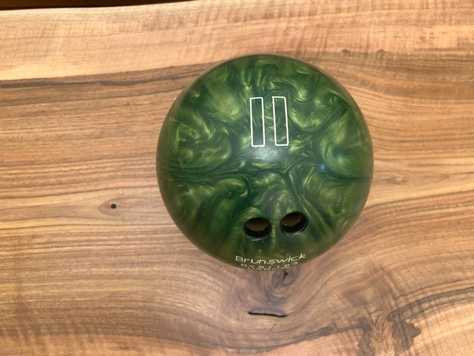 Шар для боулінгу