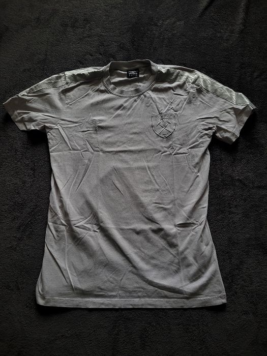 Футболка Umbro westham united