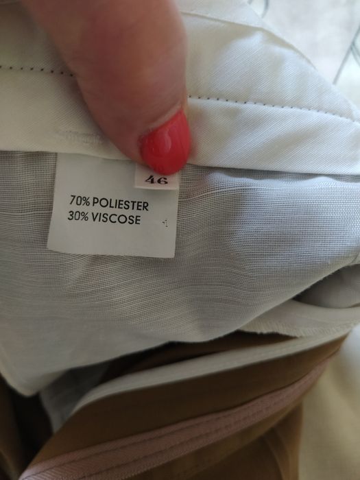 Calça clássica de homem