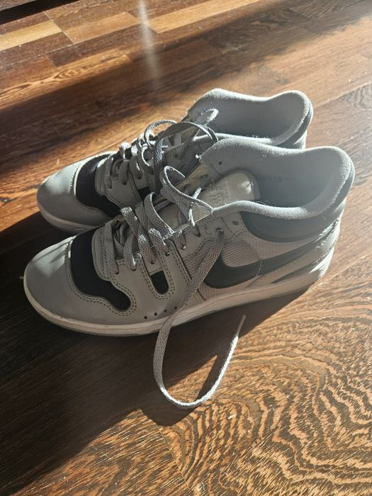 Wiosenne Buty Nike Attack rozm. 40 skóra