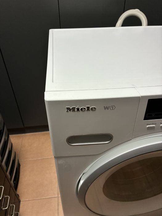Pralka  automatyczna Miele W1