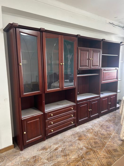 Louceiro praticamente novo