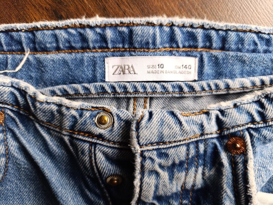 Spodnie jeansy zara