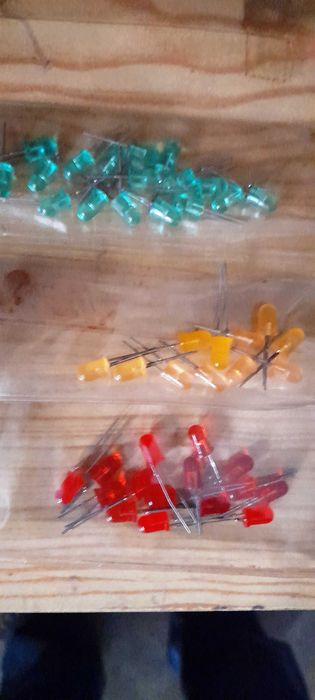 41 unidades de Led´s Redondos 5 mm (envio grátis)