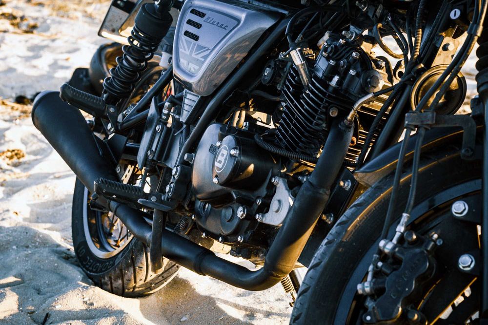 Bullit Bluroc Legend 125 + Capacetes + Kit