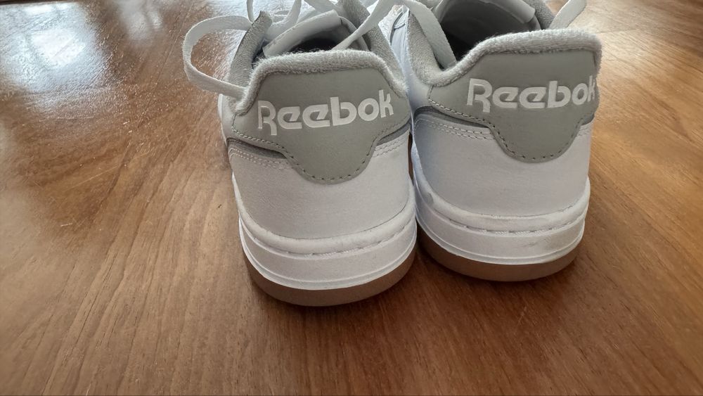 Tenis Rebook classic