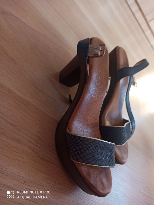 Sandały ze skóry naturalnej