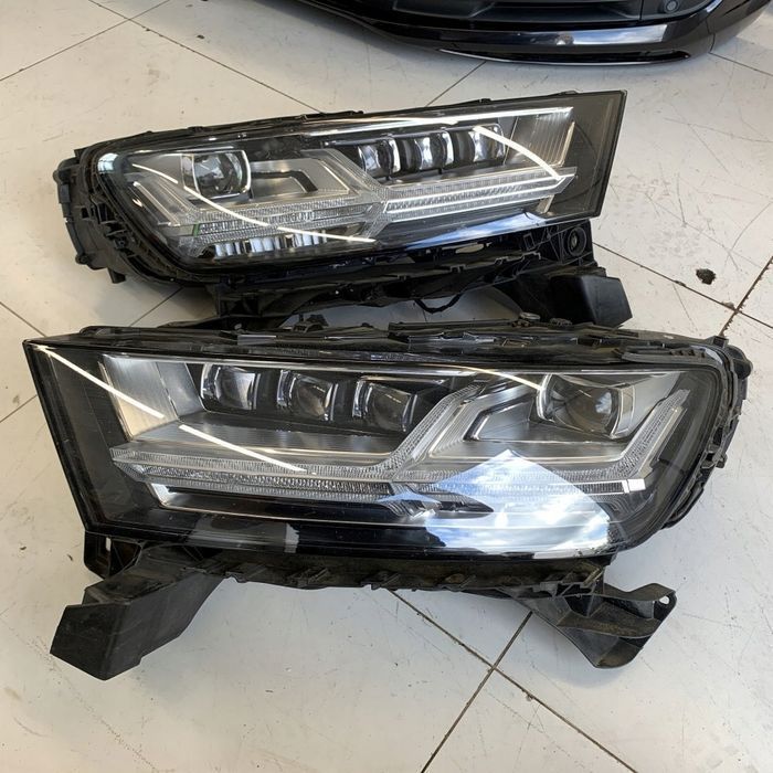 Kompletny Przód Lc9X Zestaw Części Lampy Fulled Matrix Audi Q7 4M 17R