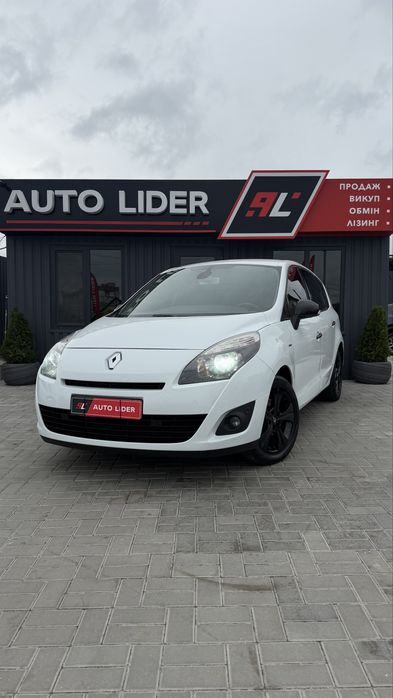 Renault Scenic Рено Сценік III Bose 2011 р 1,5 К9К дизель 6МКПП 224 тис\км 7 місць