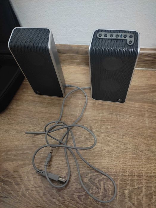 колонки логітек в оригінальній у паковці