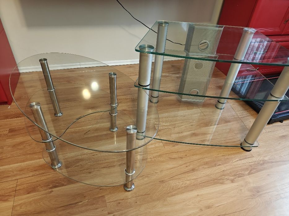 Zestaw mebli pokojowych szklanych