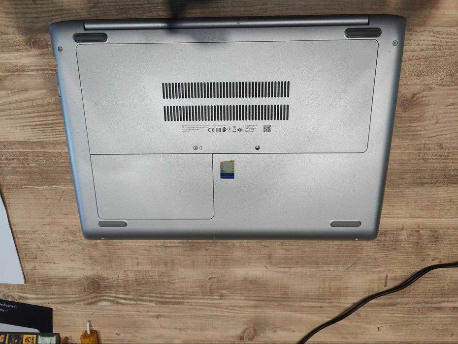 Продам HP Probook G5 450 16Gb / SSD + HDD / Core i5-8230u