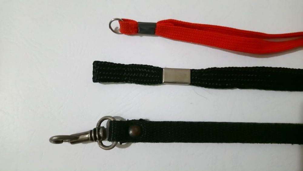 Шнурок темляк лента карабін