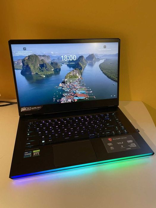 Laptop MSI Raider GE66 12UH-226IT Gaming 15.6" QHD 240Hz, Intel I7-12700H