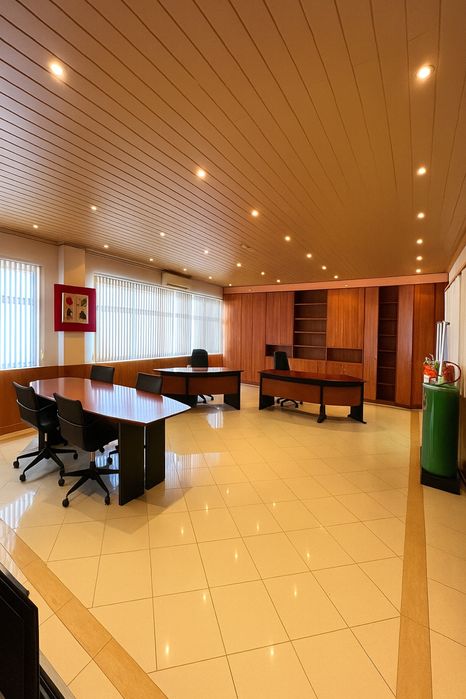 Escritório para arrendamento