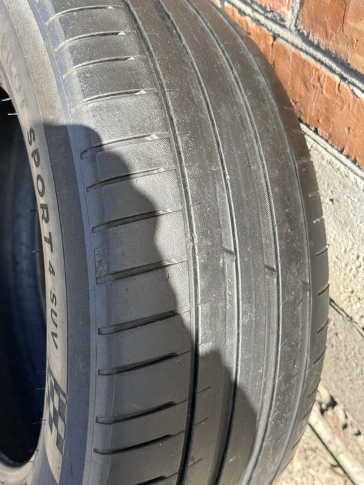 Шини 265.60.R18 MICHELIN  PILOT SPORT 4