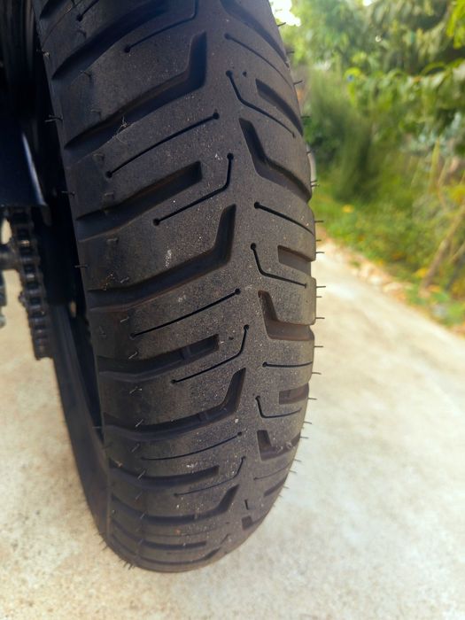 Café Racer  RAW 125