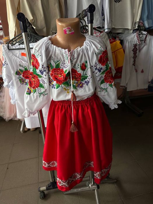 Вишиванки для дівчат