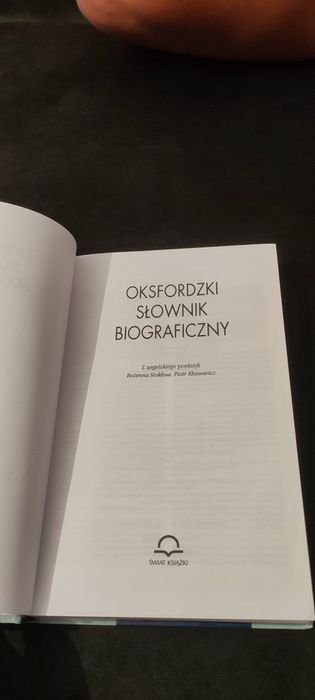 Oksfordzki Słownik Biograficzny.