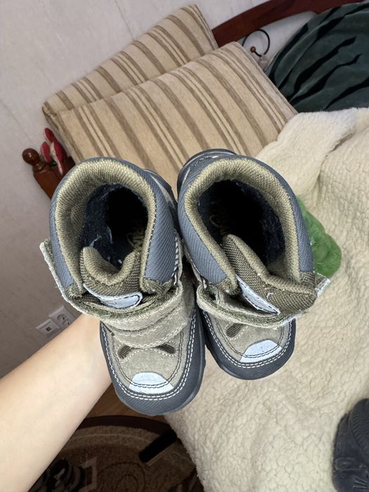 Демі чоботи Primigi 23р