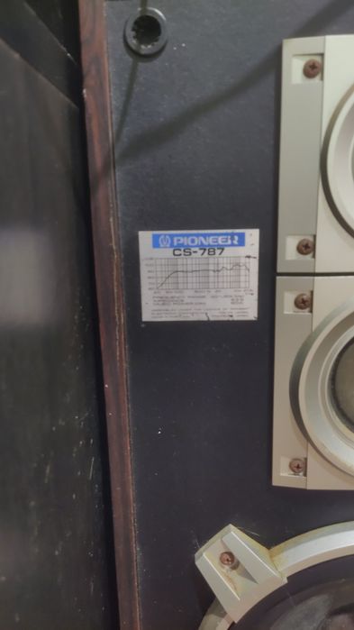 Sistema de som profissional Sony / Alpine / Pioneer