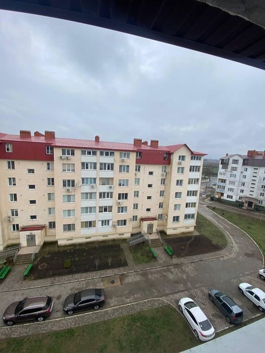 Продаю свою 2-х комнатную квартиру в пгт Хлебодарское