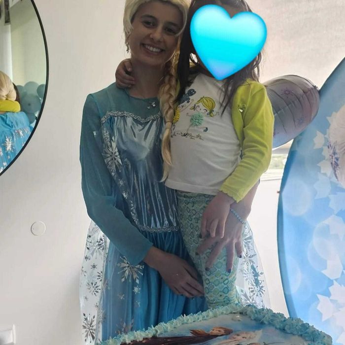 Animação infantil com princesas