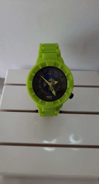 Relógios watx colors variados