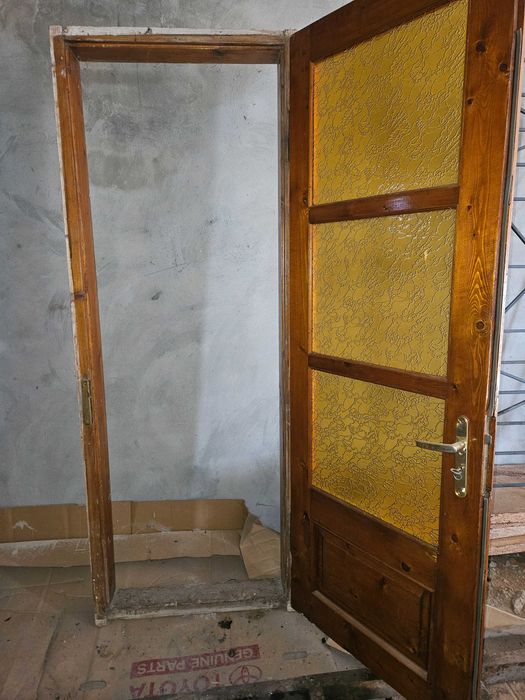 двері деревянні міжкімнатні 211*80 бу 1 900 грн.