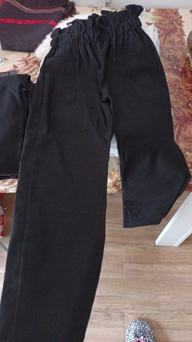Calças  varias pretas