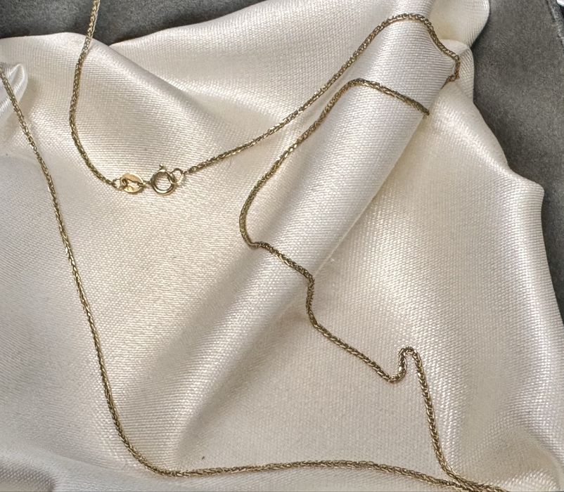 Złoty łańcuszk 14K  1,3gr  dł 40cm