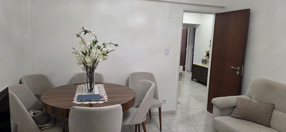 T2 CASAL DE SÃO BRÁS  - Remodelado e Mobilado