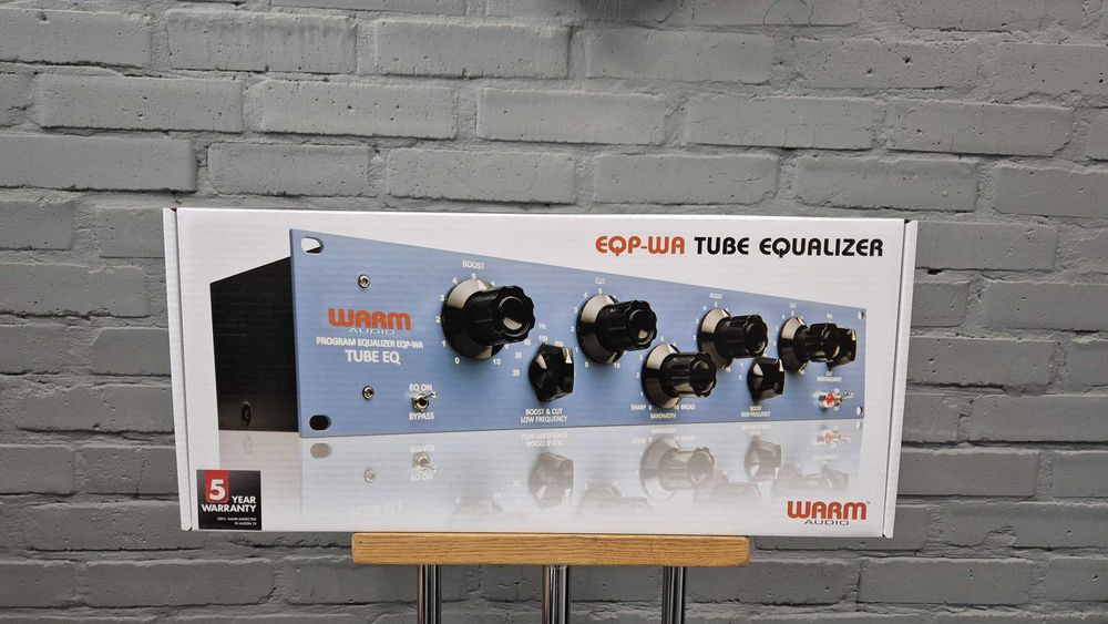 Warm Audio EQP-WA Ламповий еквалайзер