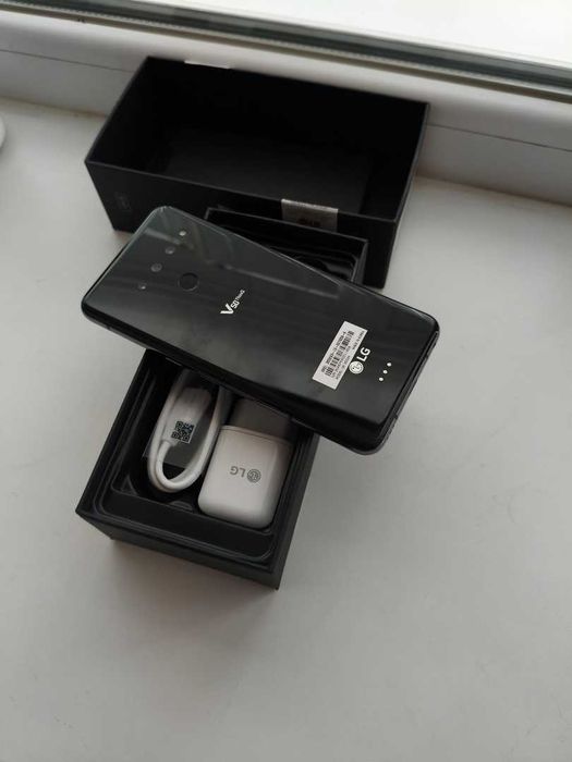 美品】LG Q6｜32gb｜SIMフリー LG Q6 32GB 5.5