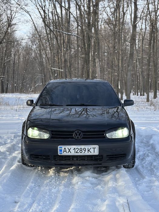 Продам Volkswagen Golf