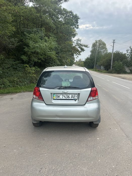 Машина Chevrolet Aveo T200