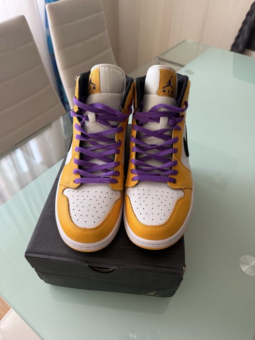 Nike Jordan retro 1 mid