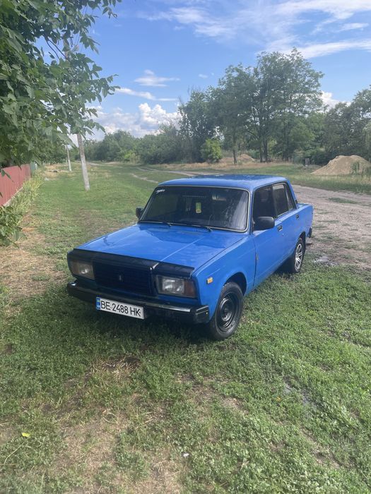 Продам ваз 2107