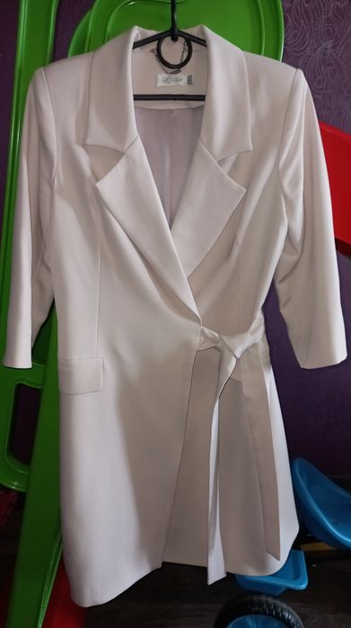 Сукня-піджак 46розмір Lipar