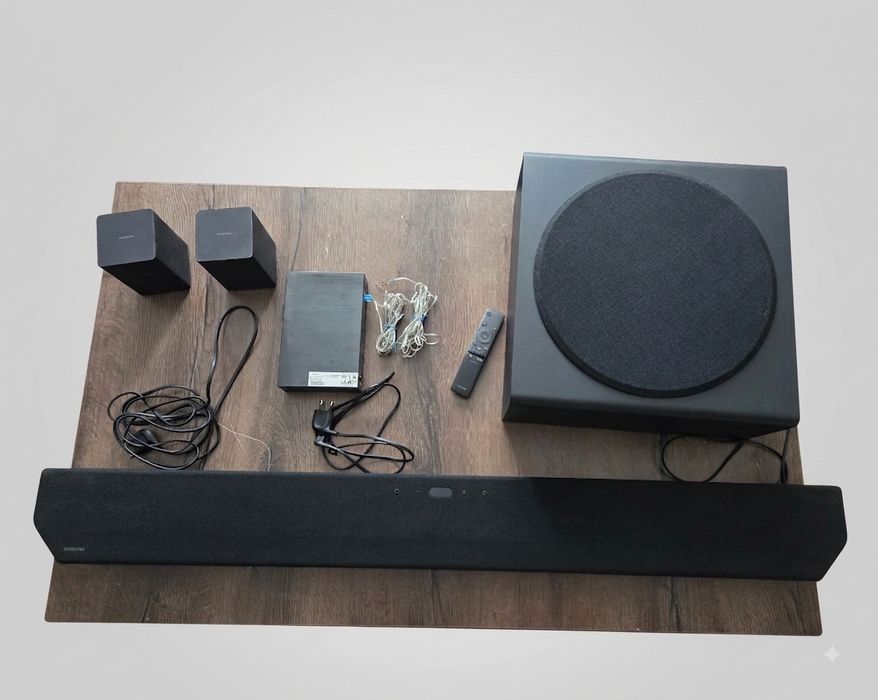 Soundbar Samsung HW-Q900T Dolby Atmos + Głośniki tył satelity SWA-9000S (Zestaw) Kino domowe